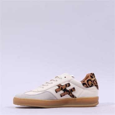 Another Trend Iconic II Gumsole Trainer - White Leopard